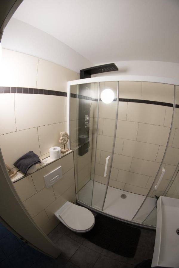 Buesum Nordseestrasse 5 Eg Fewo Buitenkant foto